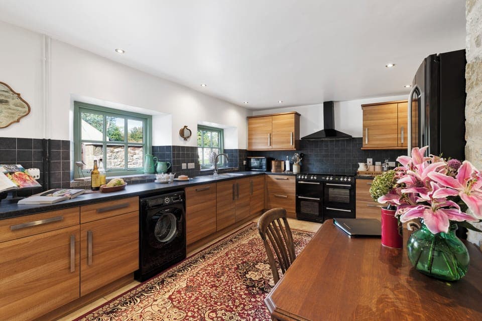 Kitchen | The Coach House - Glaneirw Estate, Tanygroes, near Llangrannog