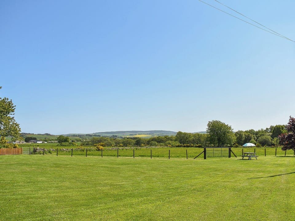 Garden | Glen Nevis Cottage, Inverurie