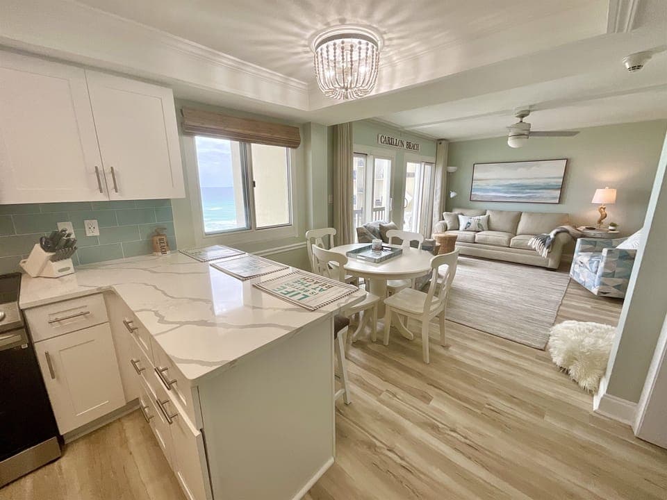 Dining area for 7