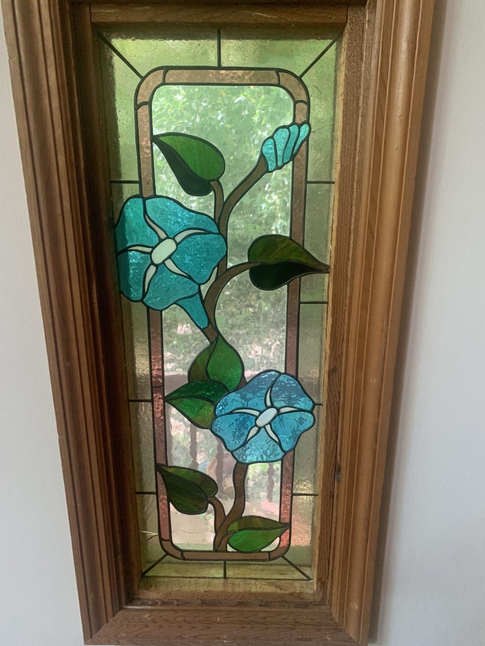 lots of stain glass, so beautiful