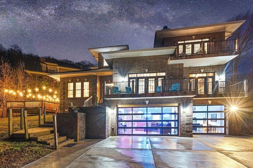 6k+ square foot mountain house demands your attention from the moment you walk up