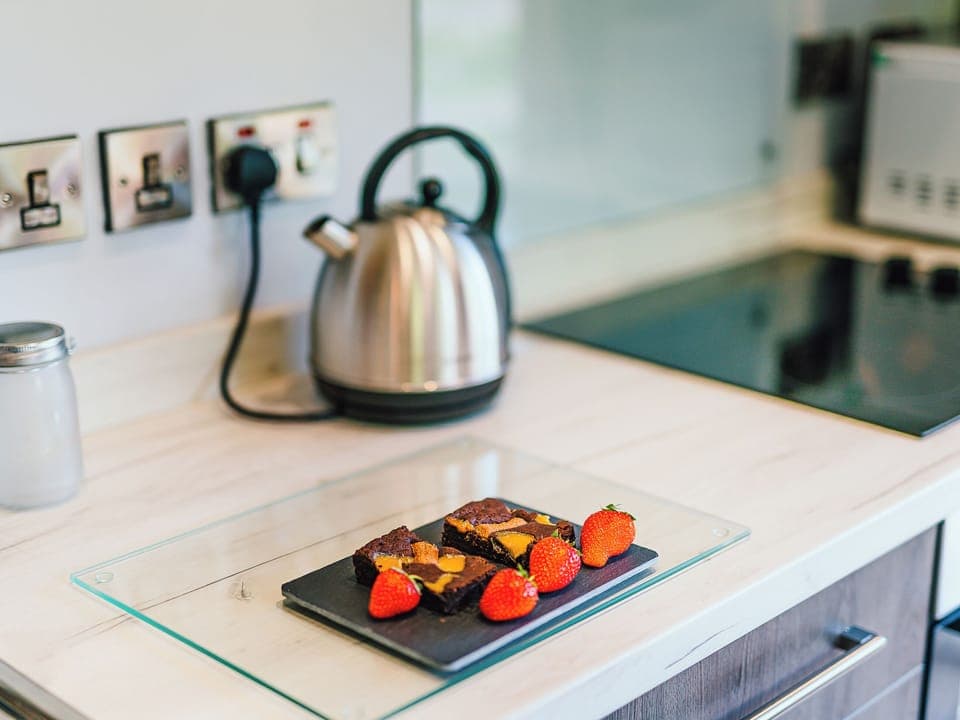 Kitchen | Cwtch Enrico - Hen Efail Holiday Cottages, Furnace, near Machynlleth