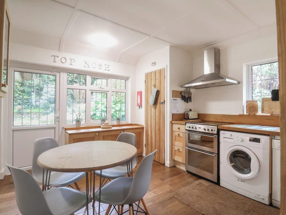 Fridge, dishwasher, cookware/dishes/utensils