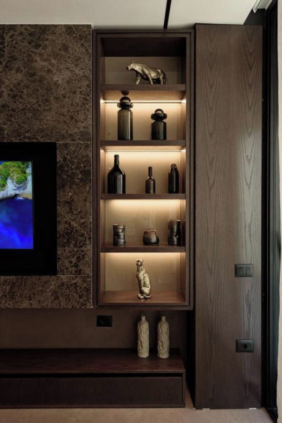 Apartment, Sea View | Hypo-allergenic bedding, soundproofing, bed sheets