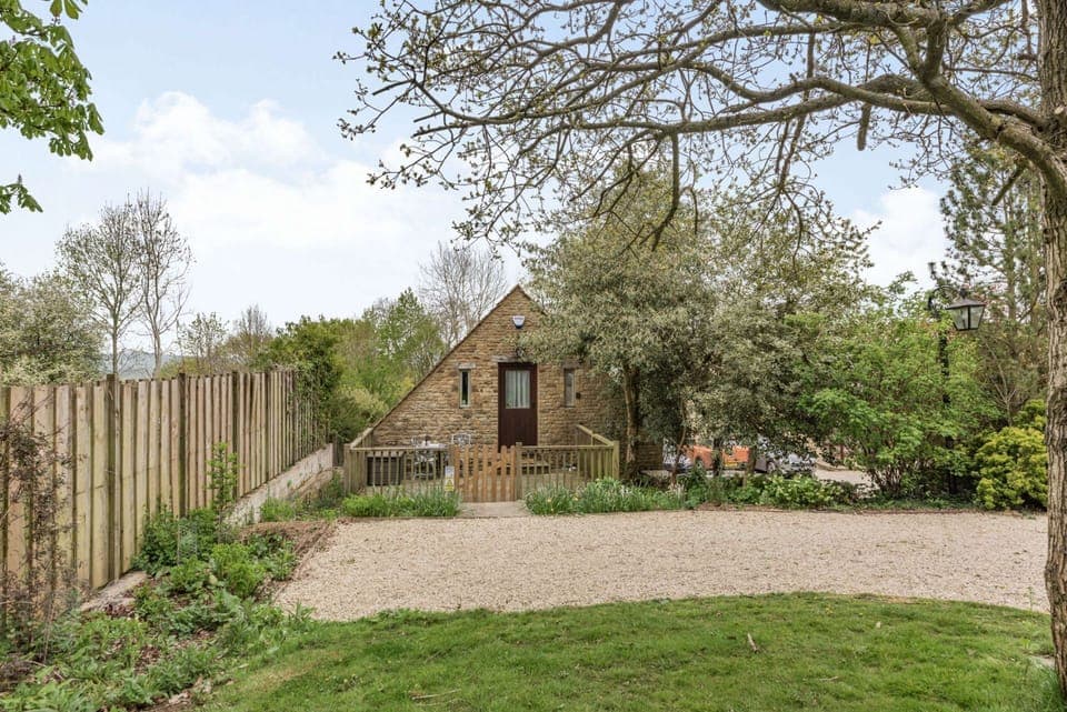 Rainbow Barns - StayCotswold