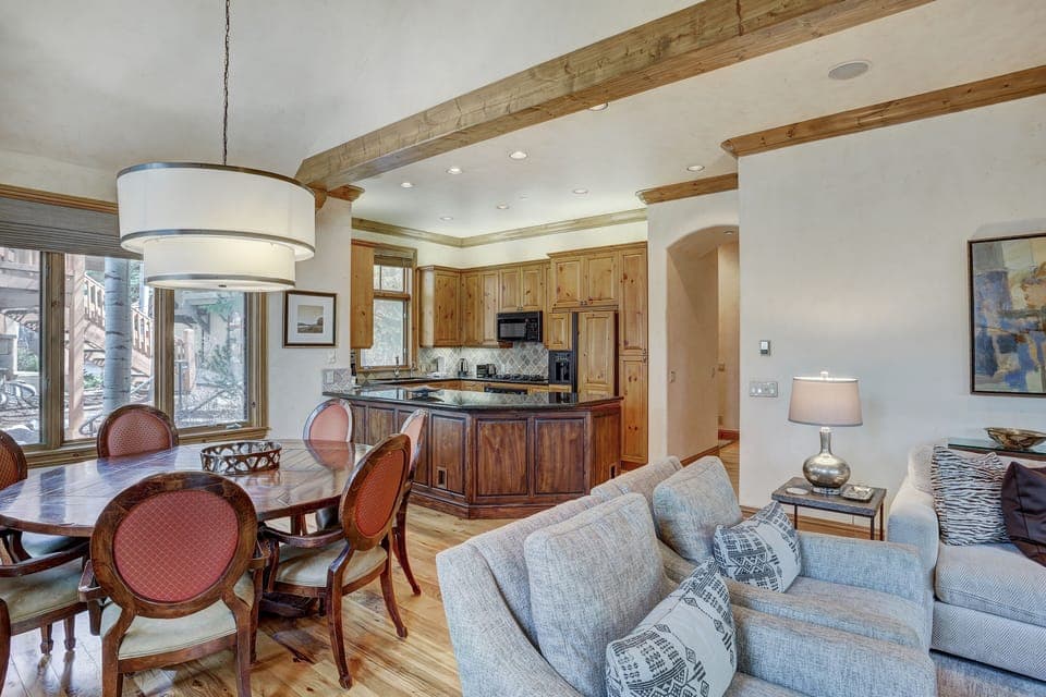 Flooring, Hardwood, Room, Indoors, Living Room