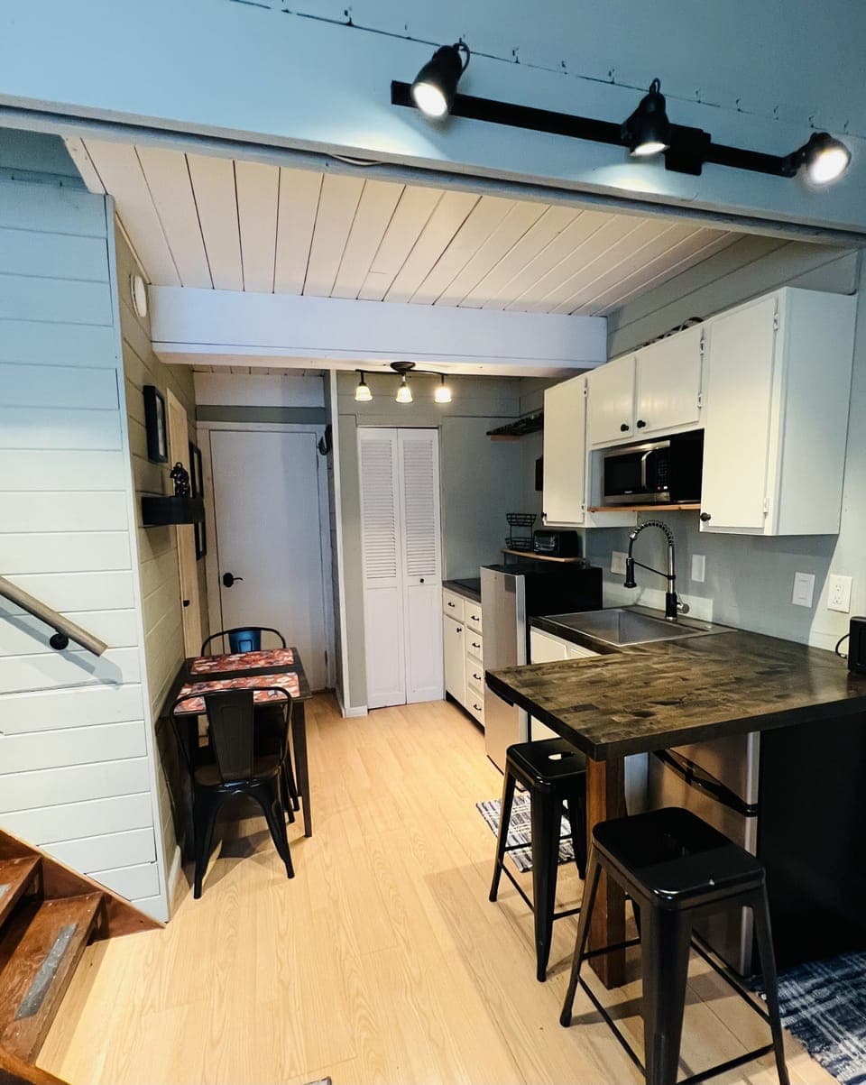 Kitchen area