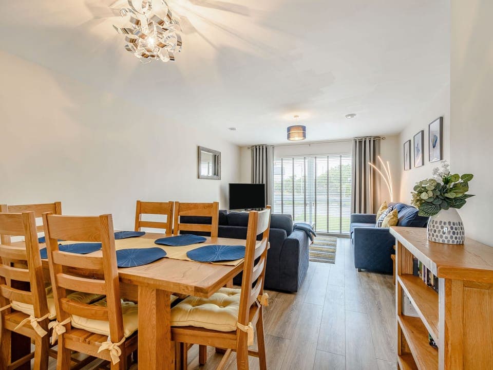 Cottage | Private kitchen | Fridge, dishwasher, electric kettle, toaster