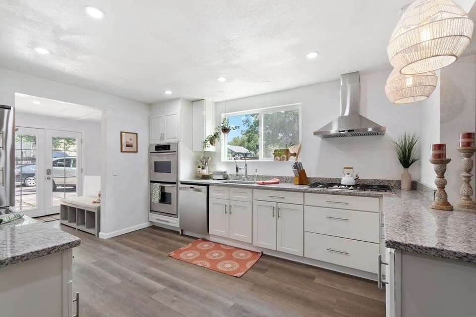Our fully equipped kitchen has everything you need to cook up a storm during your stay.