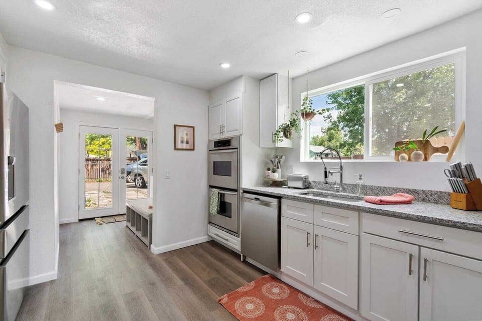 From breakfast to dinner and everything in between, our kitchen has everything you need to fuel your adventures.