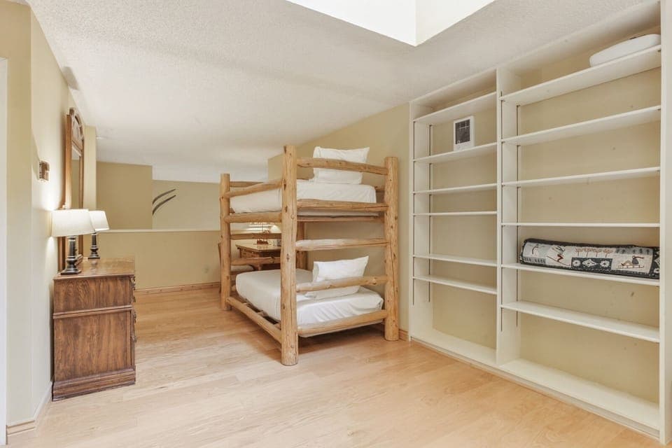 Furniture, Bedroom, Indoors, Room, Building