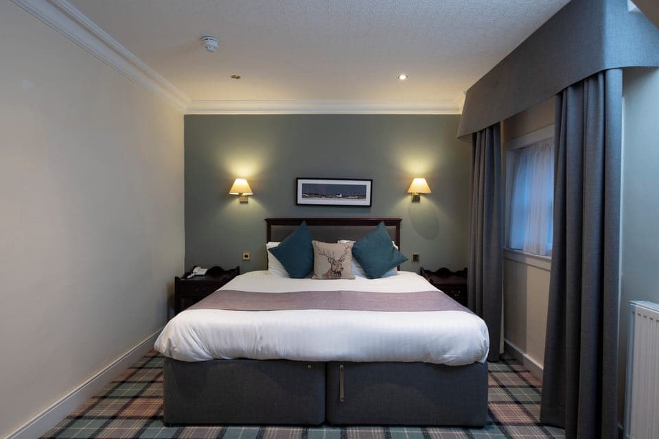 Individually decorated, individually furnished, desk, laptop workspace