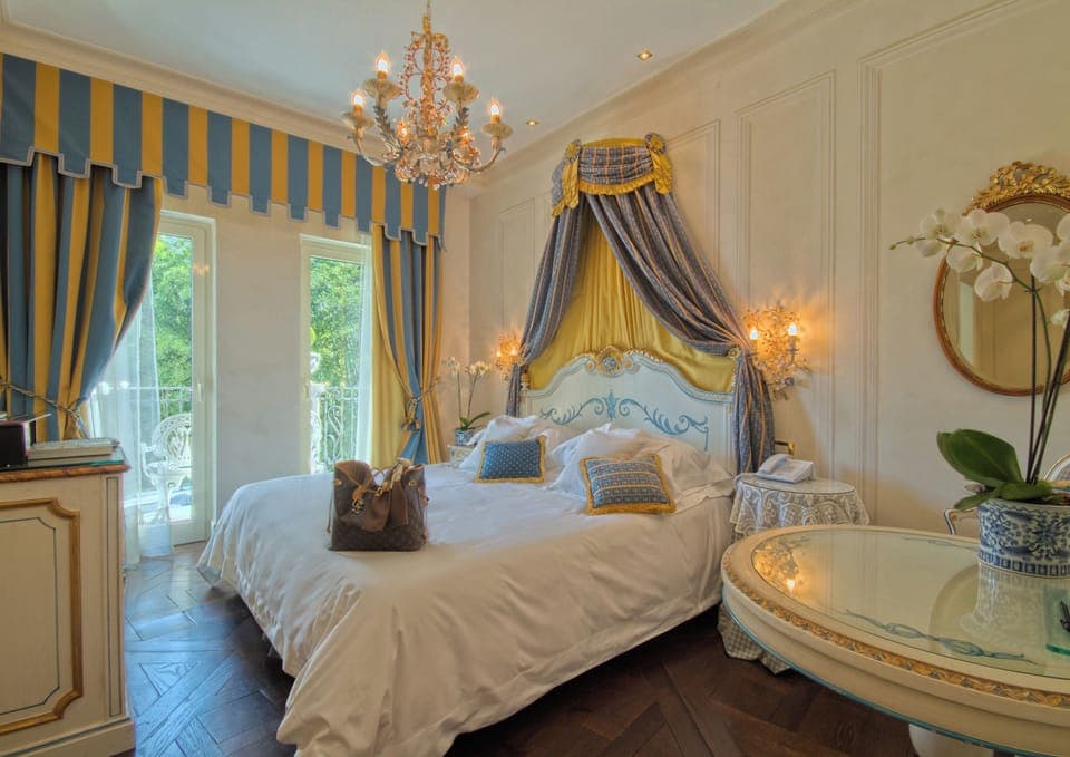 Deluxe Double Room, Partial Lake View | Balcony view