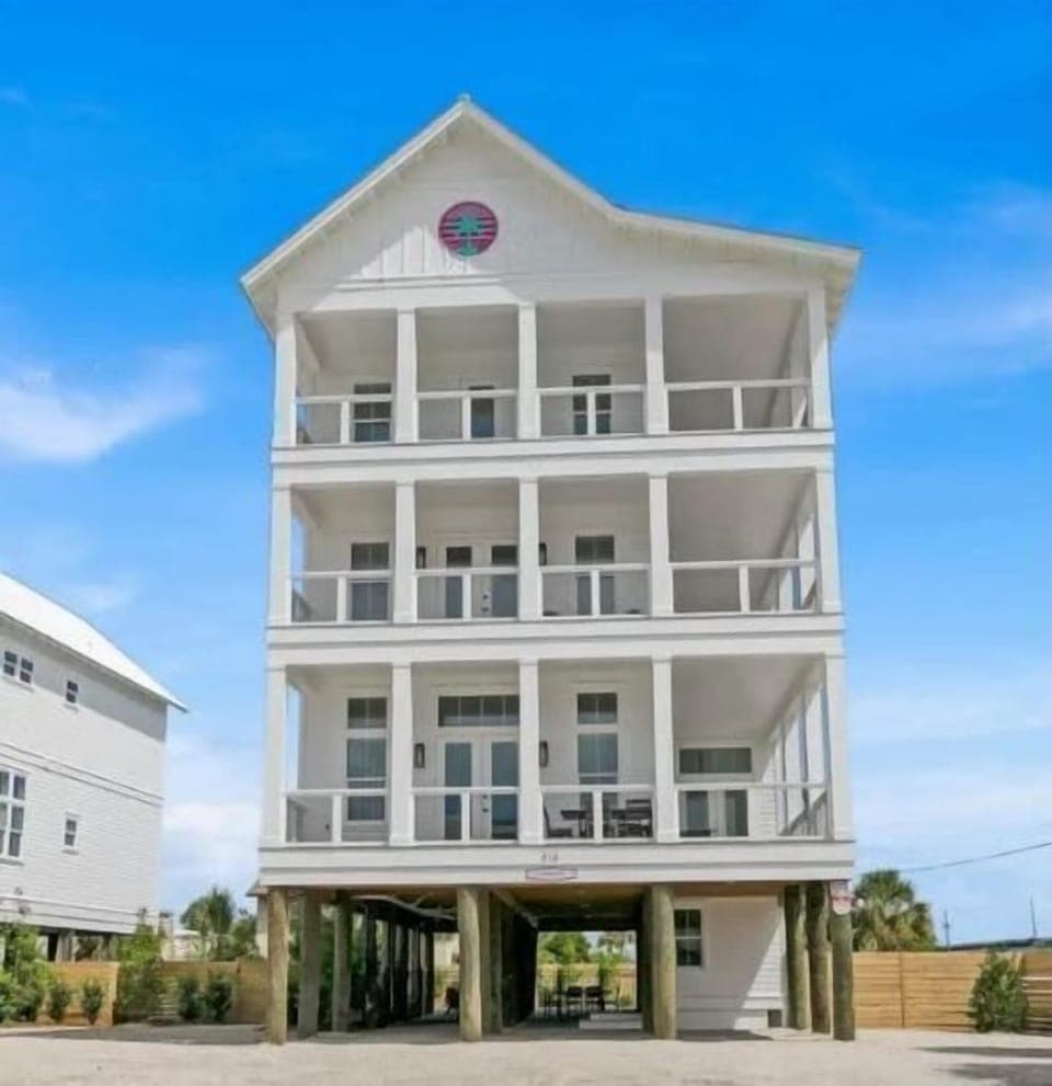 Front of house also shows parking 