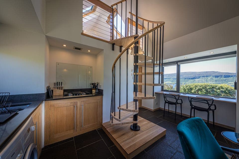 Spiral staircase to mezzanine level