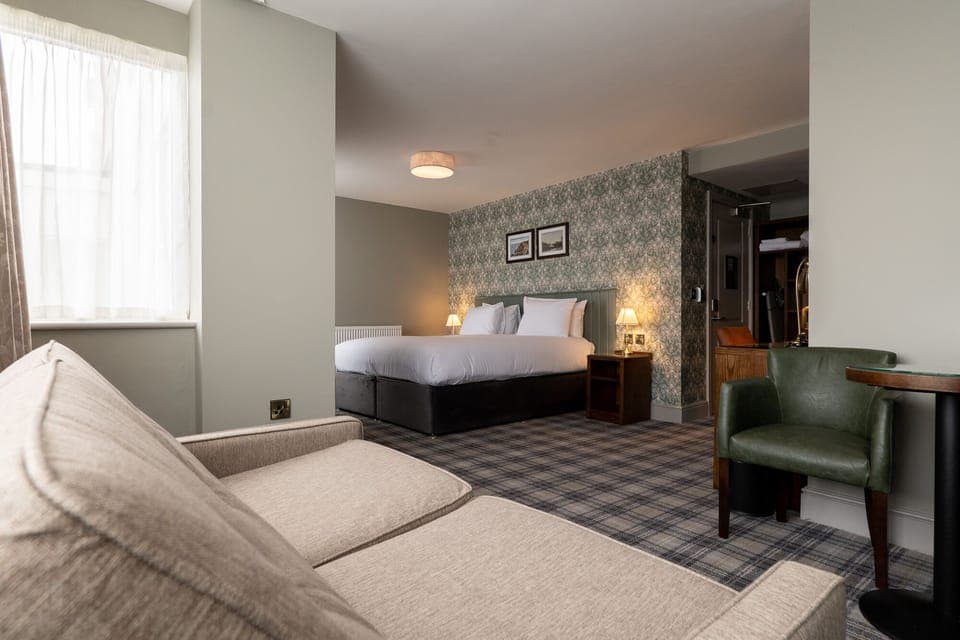 Superior Double or Twin Room with Sofa Bed & Sea View | In-room safe, desk, iron/ironing board, free WiFi