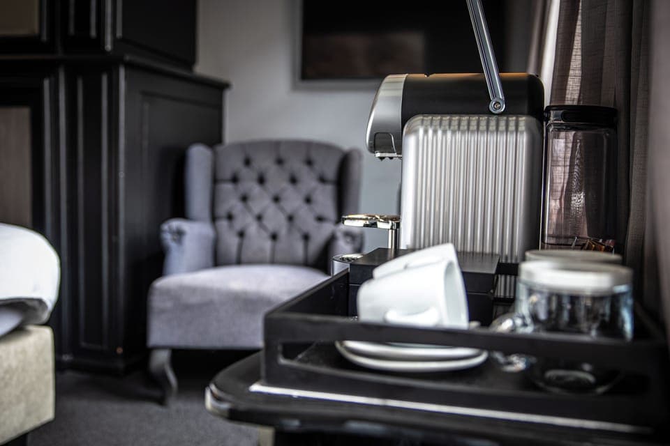 Deluxe Suite | Coffee and/or coffee maker