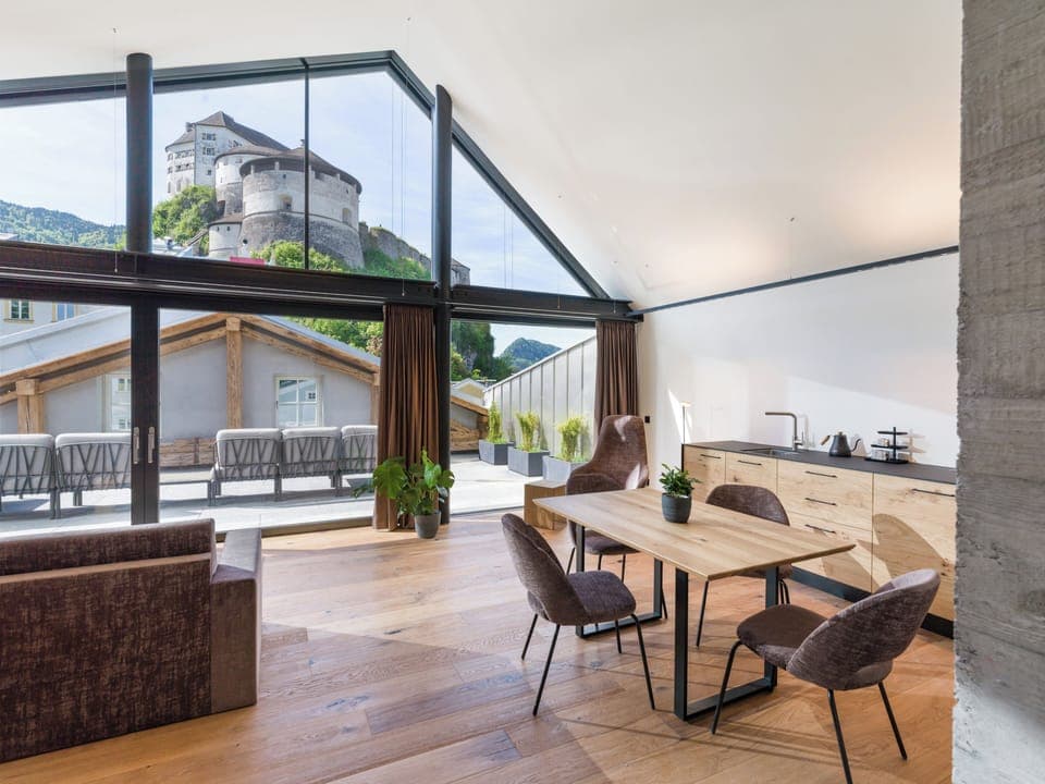 Deluxe Studio Suite, 1 Bedroom, Non Smoking, Sauna | Living area | 43-inch Smart TV with cable channels, TV