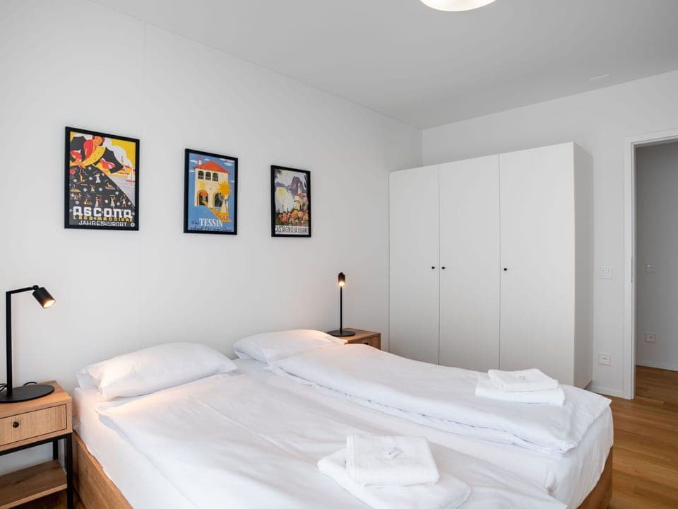 Picture Frame, Furniture, Property, Comfort, Wood, Building, Interior Design, Floor, Flooring