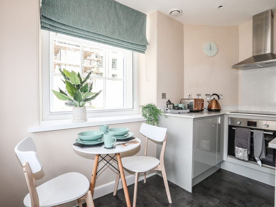 Cottage | Private kitchen | Fridge, dishwasher, electric kettle, toaster