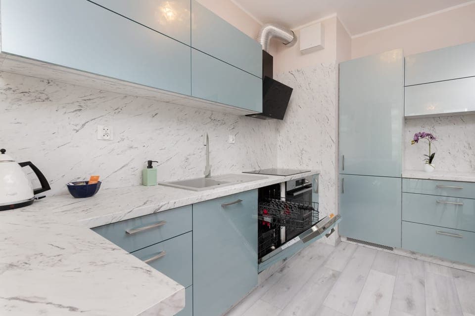 The fully equipped kitchenette includes everything you need for a home-cooked meal.