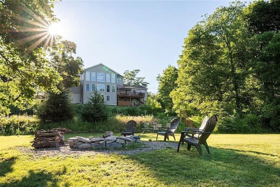 Spacious yard for yard games and campfires