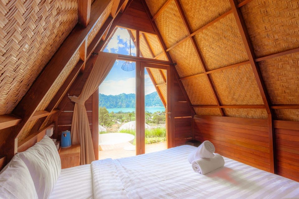 Executive Room | Desk