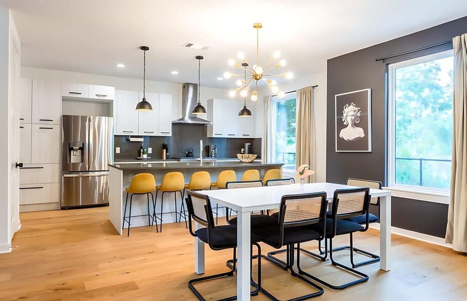 Dining Table For 6 People With An Open Kitchen Concept