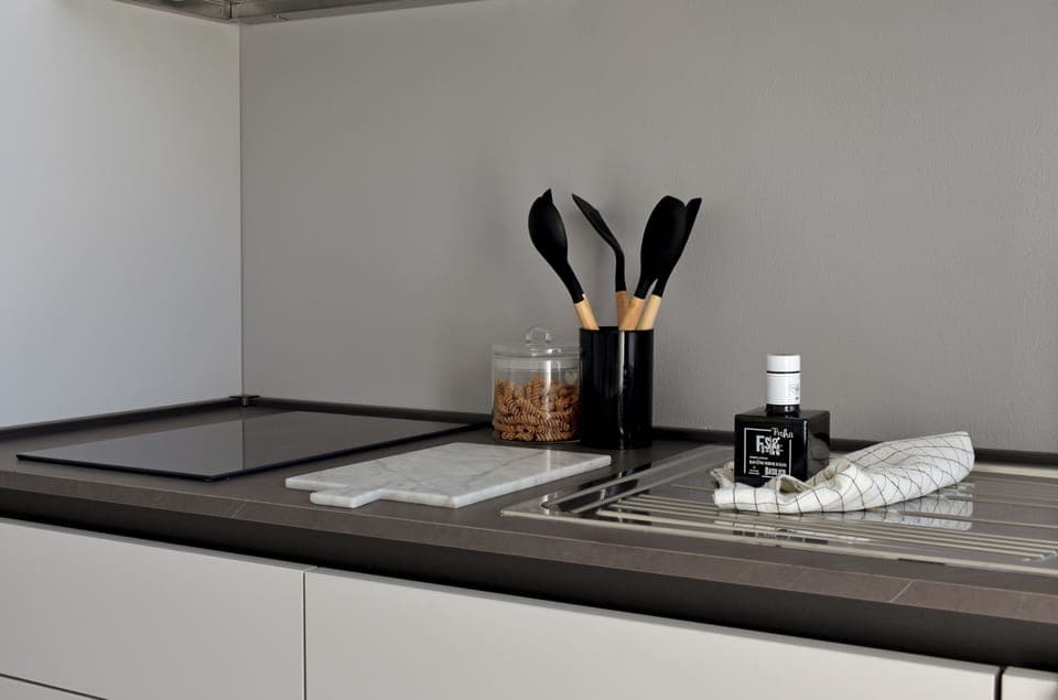 Fridge, stovetop, cookware/dishes/utensils