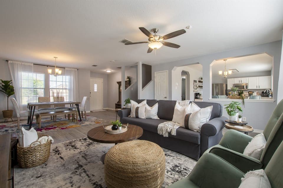 Living room with TV and sofa futon