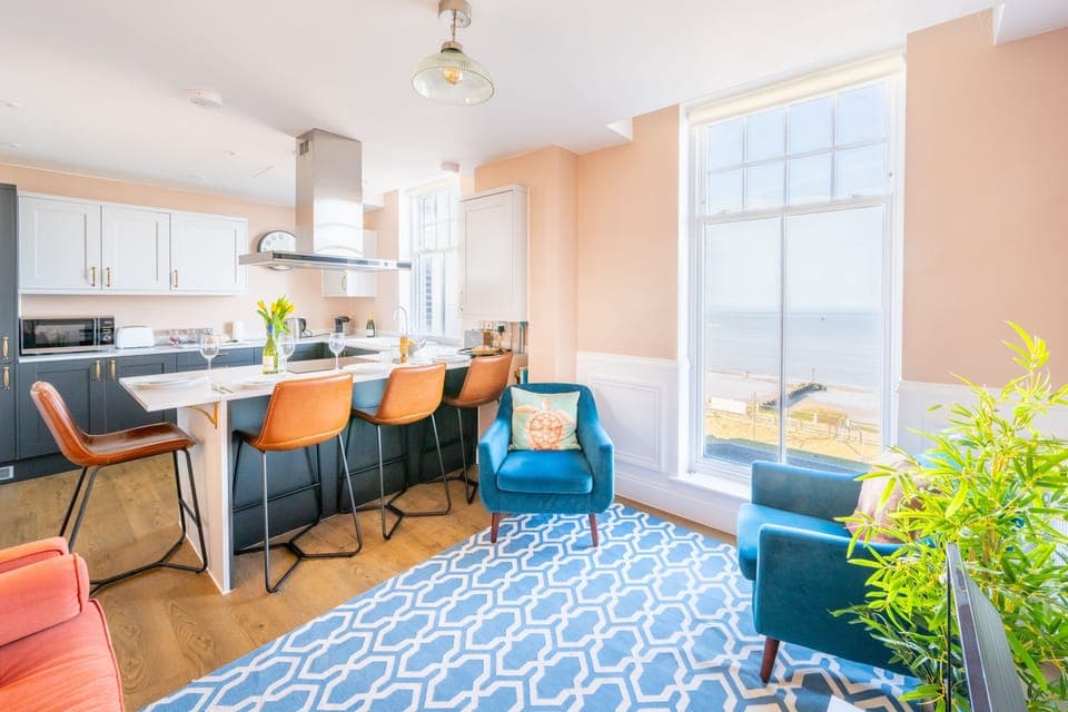 13 Burlington Place, Sheringham: Open plan living space overlooking the sea