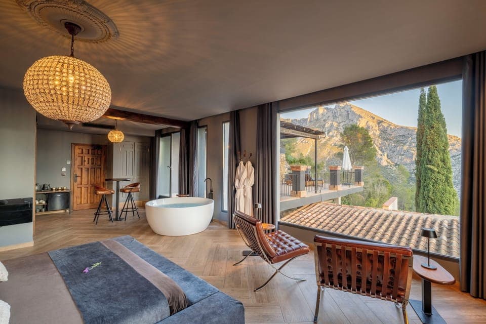 Executive Room | In-room safe, soundproofing, free WiFi, bed sheets