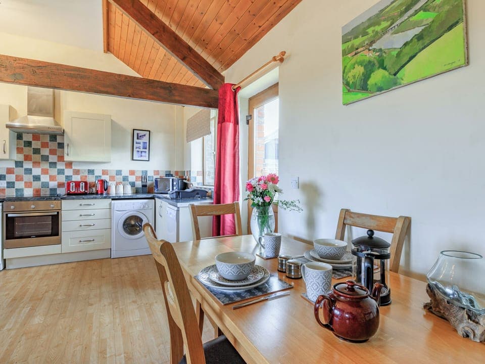 Dining Area | The Cartlinhay - Oldiscleave Farm Cottages, Bideford