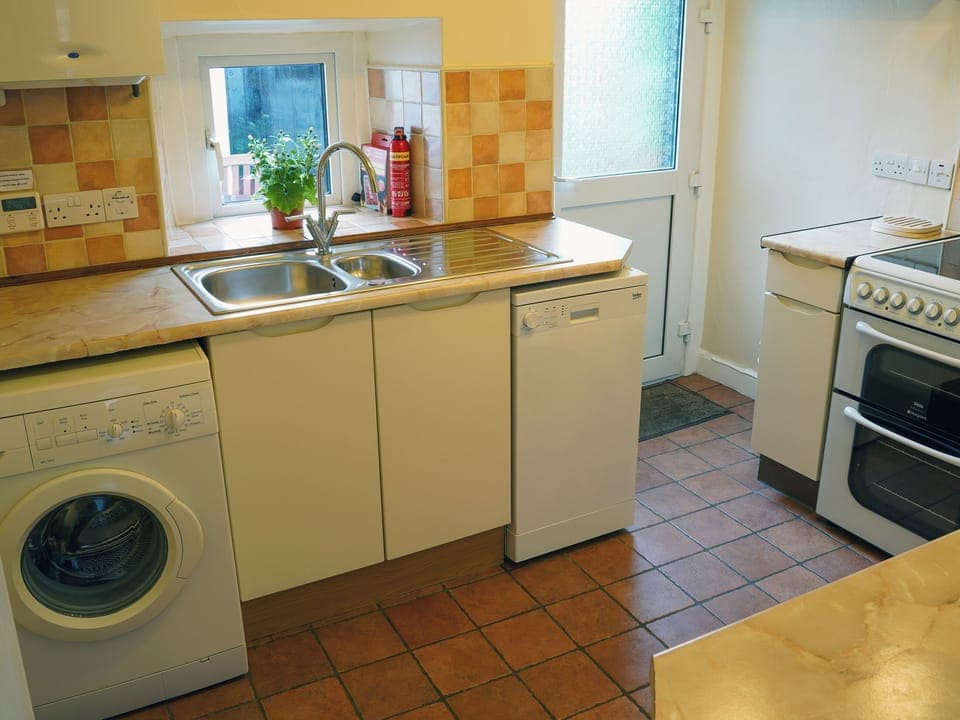 Kitchen | Nelson&rsquo;s Cottage, Burton in Lonsdale