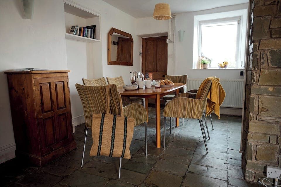 Dining Area | Golan - Bach Wen Cottages, Clynnog Fawr