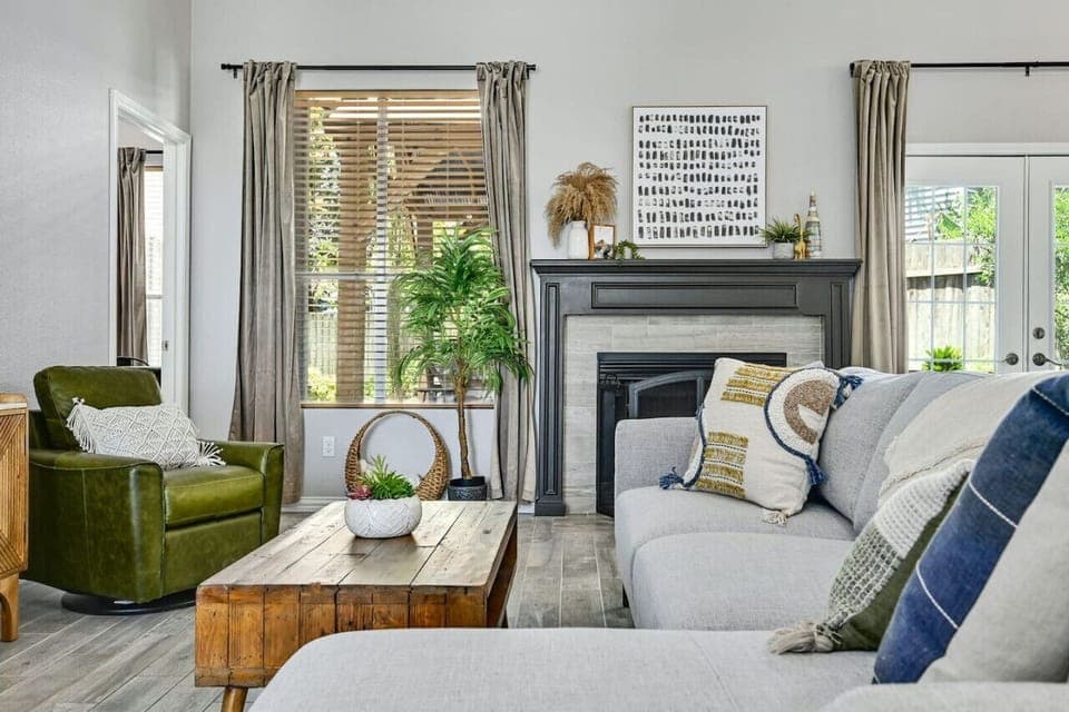 Gather by the fireplace in this bright Austin vacation rental near The Domain.