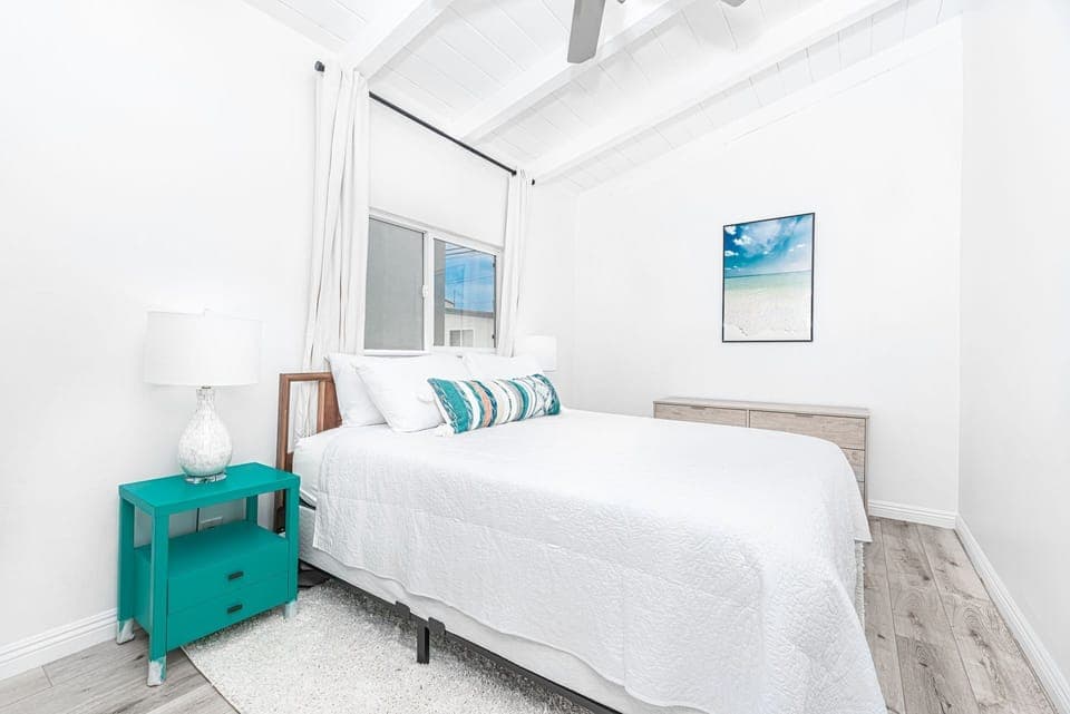 Bedroom #4 includes a queen bed, ceiling fan, and closet.
                