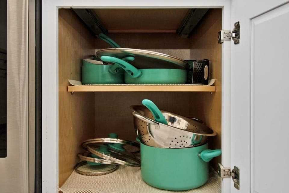 Pots and pans for cooking!!