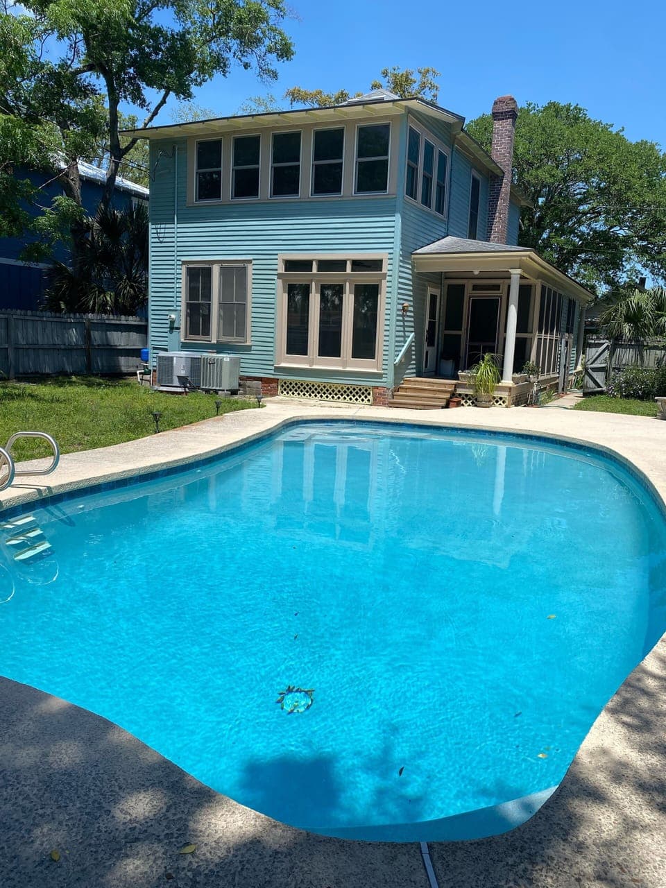 Pool deck area 