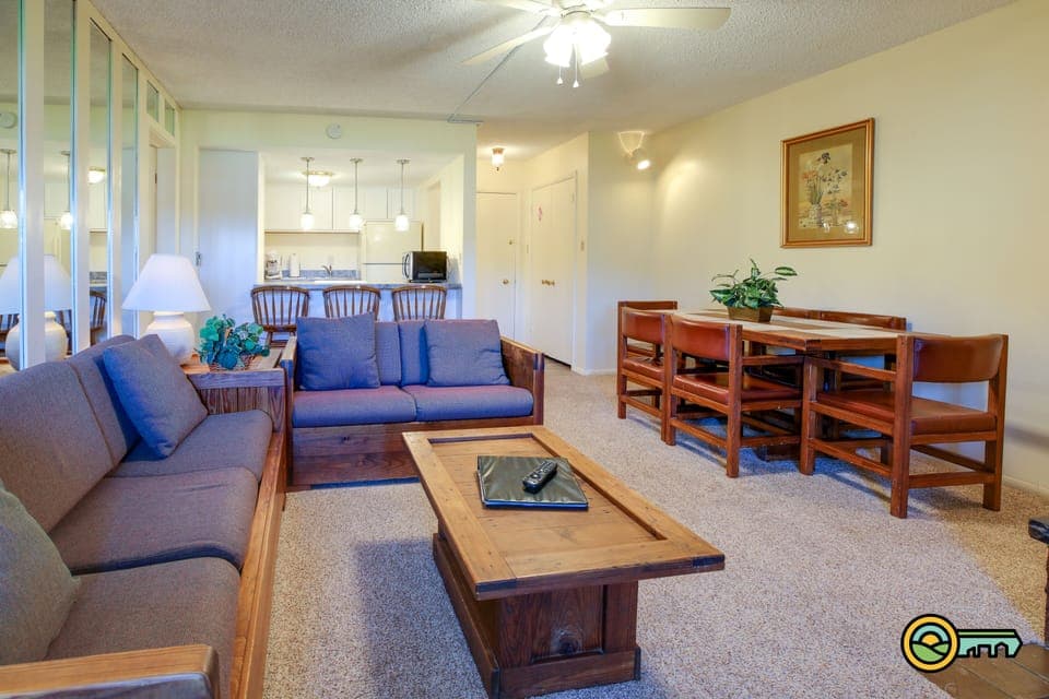 Living room/kitchen