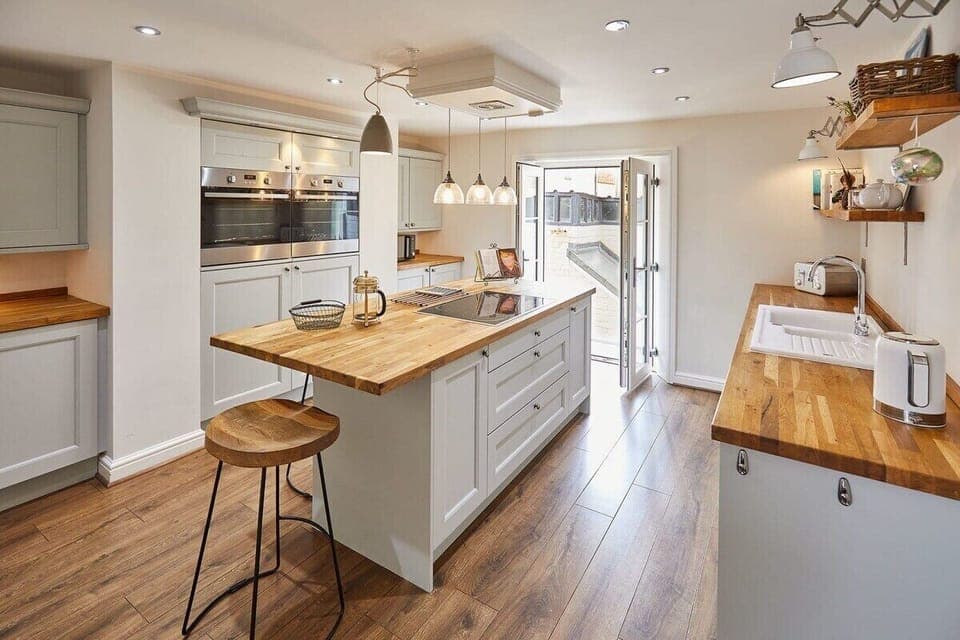 One Mulgrave Place, Whitby - Host & Stay