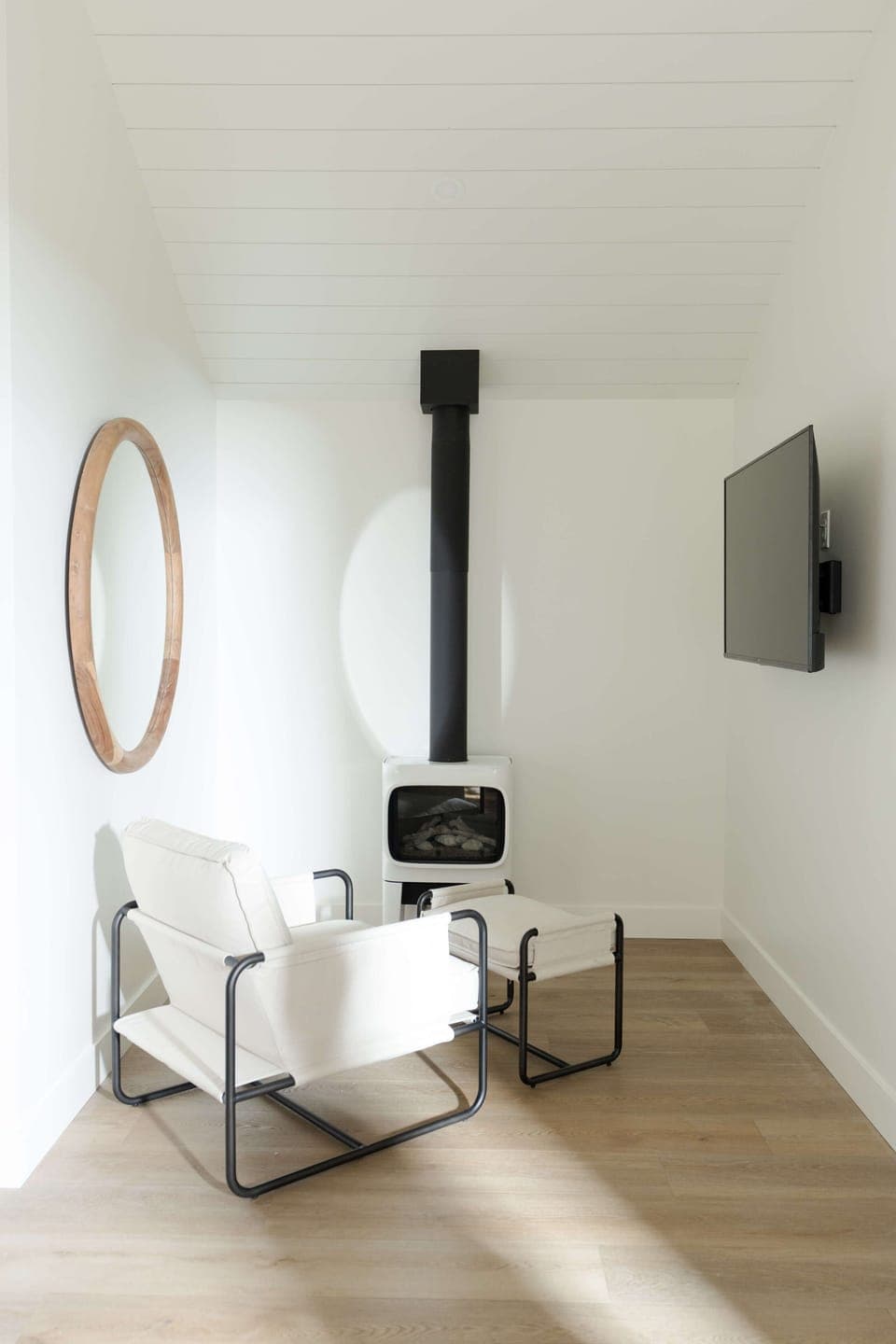 Private Bungalow ADA | Egyptian cotton sheets, premium bedding, pillowtop beds, minibar