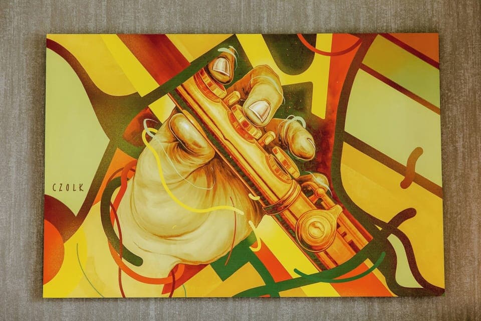 Soundproofing, free WiFi, bed sheets