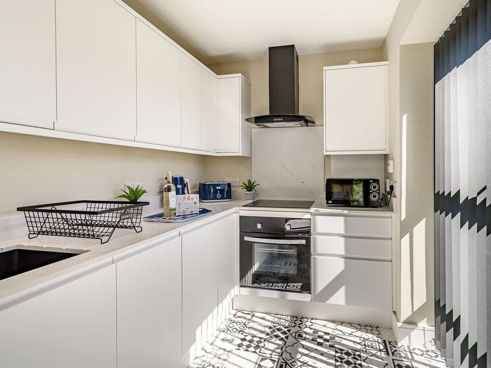 Kitchen | The Bilberry - Scalby View Apartments, Scalby