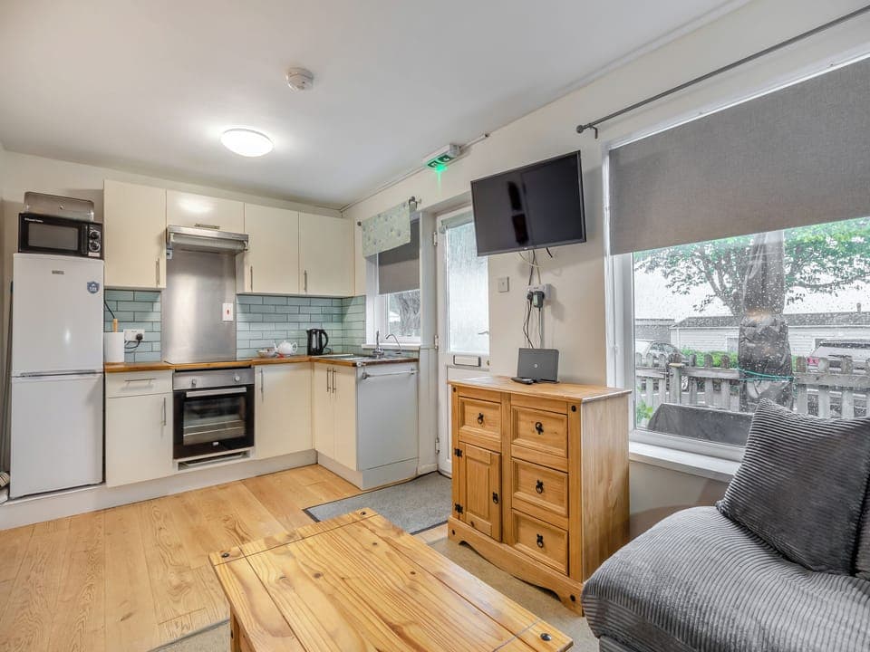 Open plan living space | Arthurs Den, Brixham