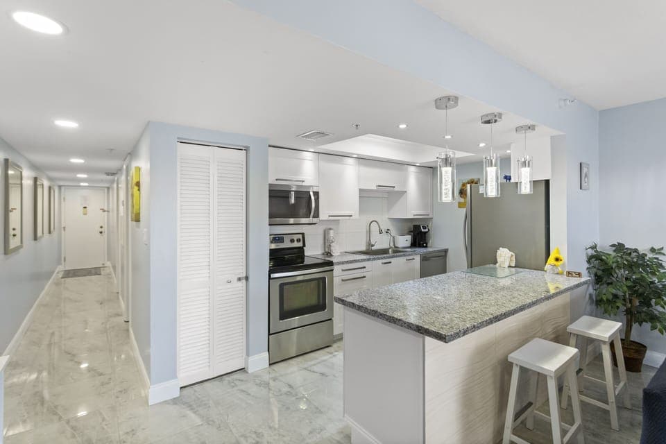 Breakfast Bar