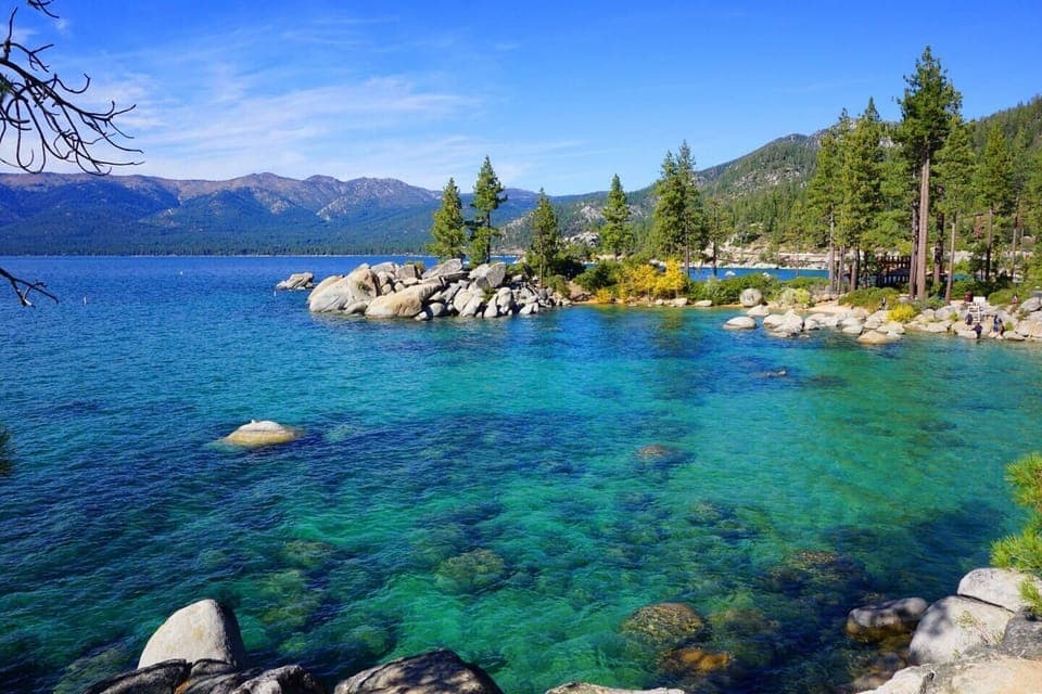 15 min drive from North Share of Lake Tahoe with opportunities for biking, hiking, fishing, and swimming.
