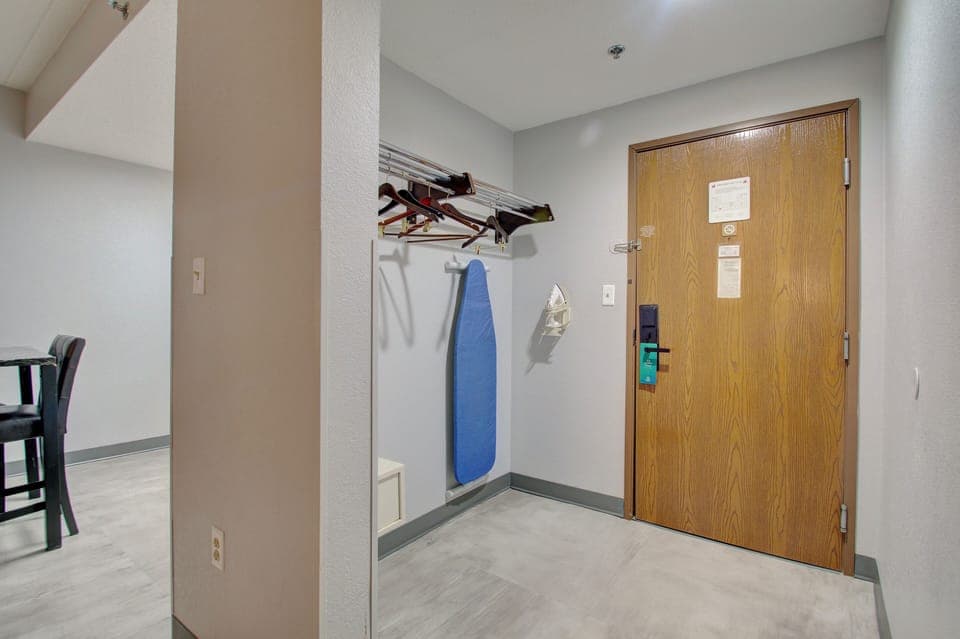 Suite, Non Smoking (2 Queen Beds, 2 person Sofabed) | Living area | Plasma TV