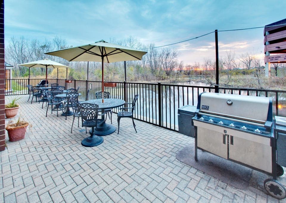 You’ll enjoy a relaxing vacation at this prime destination!