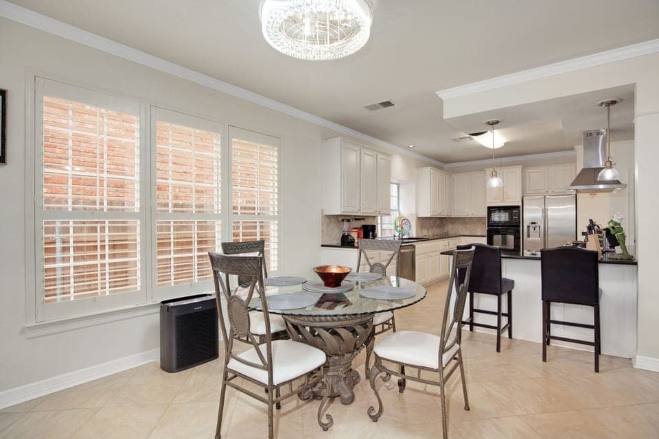 Breakfast nook overlooking the Kitchen